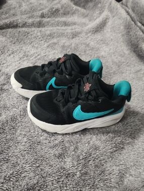 Nike Star Runner Kids Sneakers